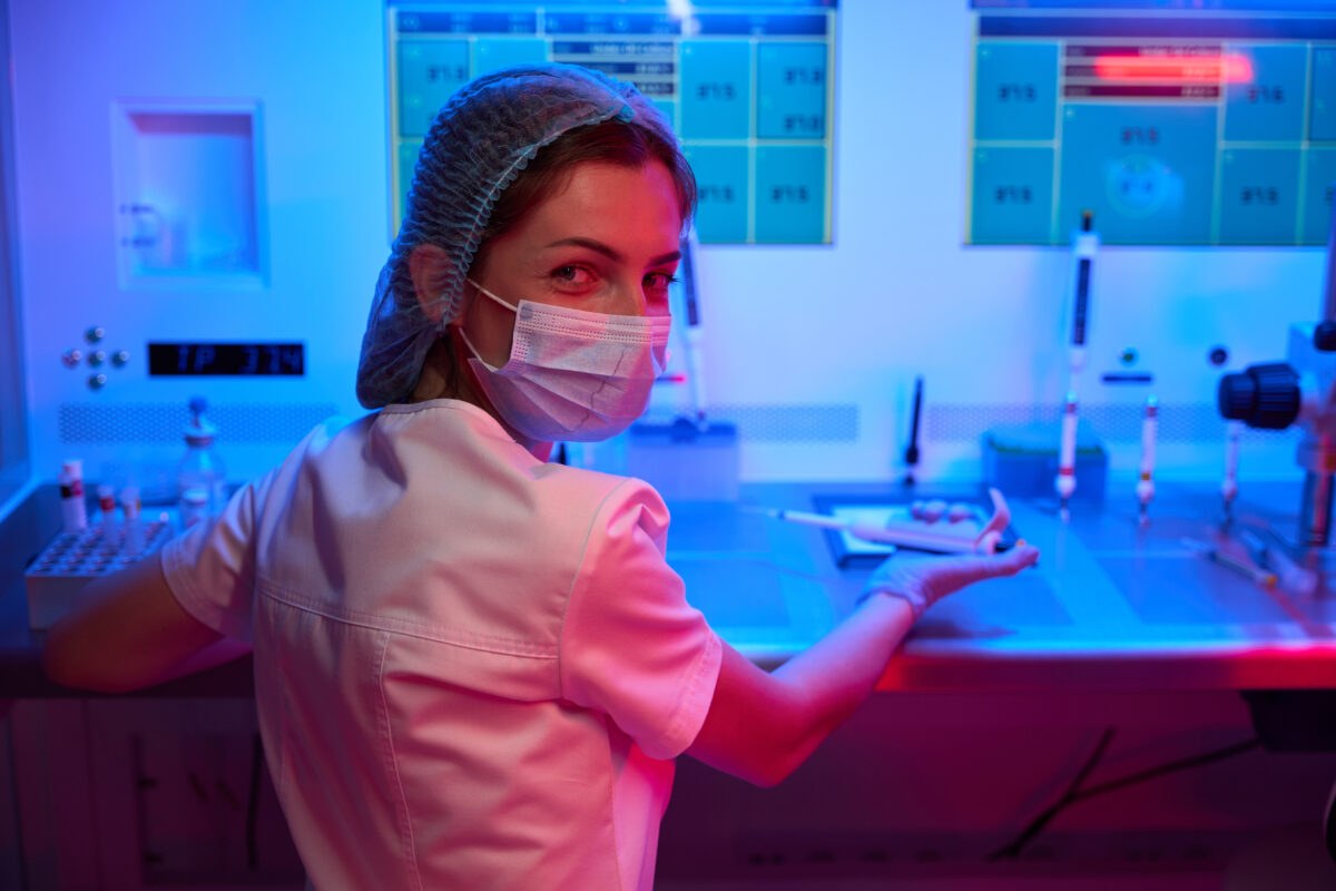 How can a woman’s eggs be preserved?